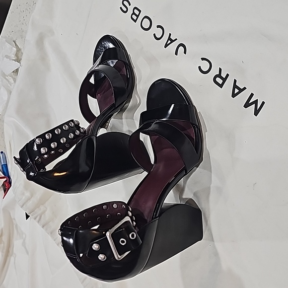 MARC JACOBS JAMIE STUDDED STRAP BLACK HEELS - Picture 7 of 8